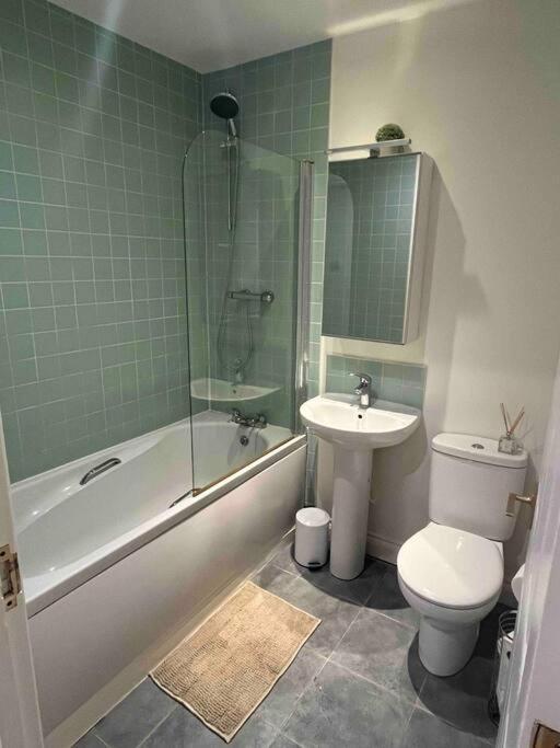 Town Centre Apartment With Parking Wallingford Exterior foto